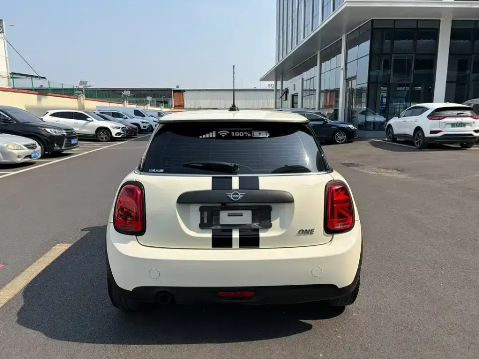 MINI Mini