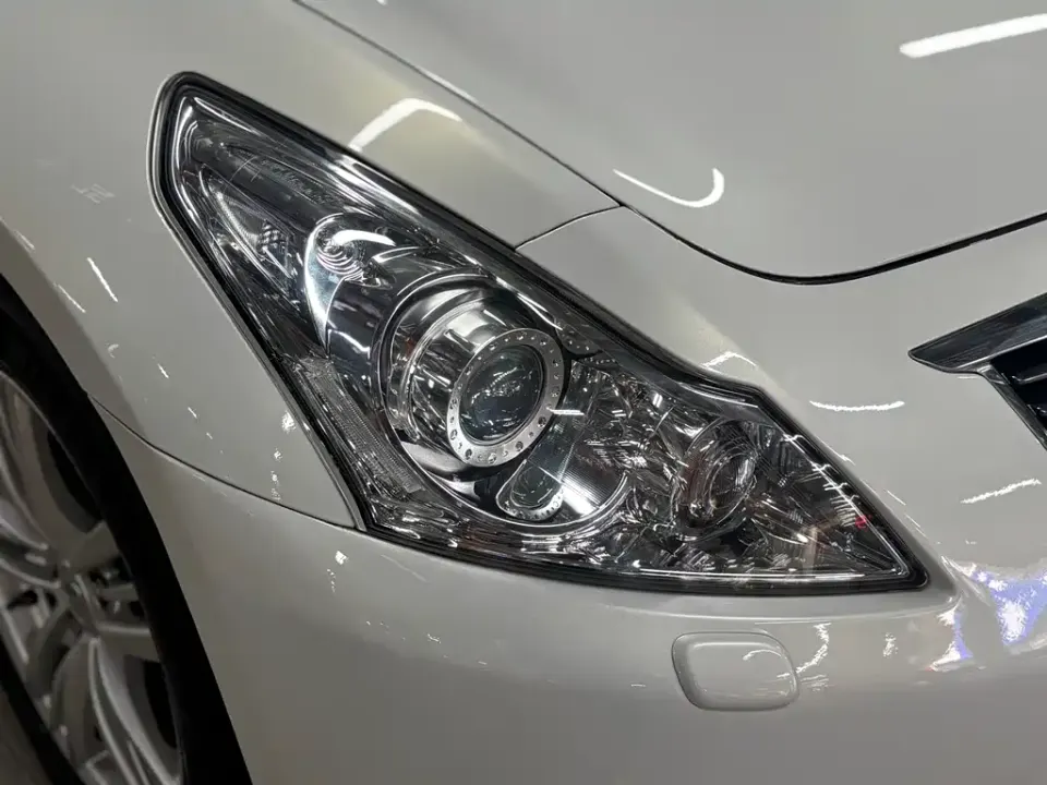 Infiniti G