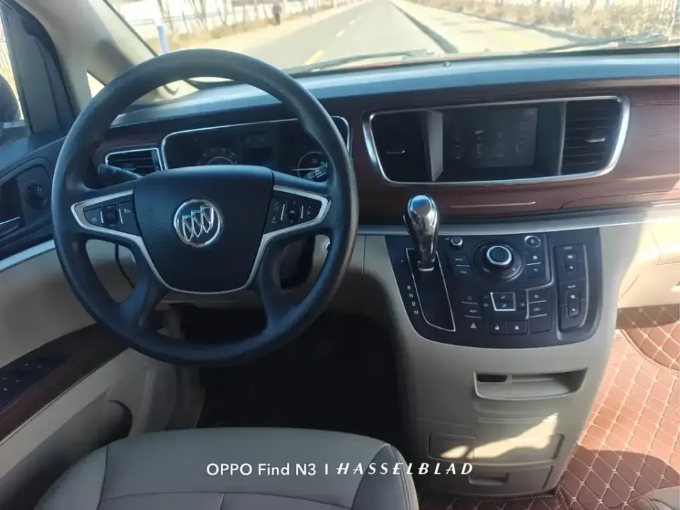Buick GL8