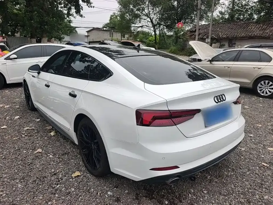 Audi A5 (Import)