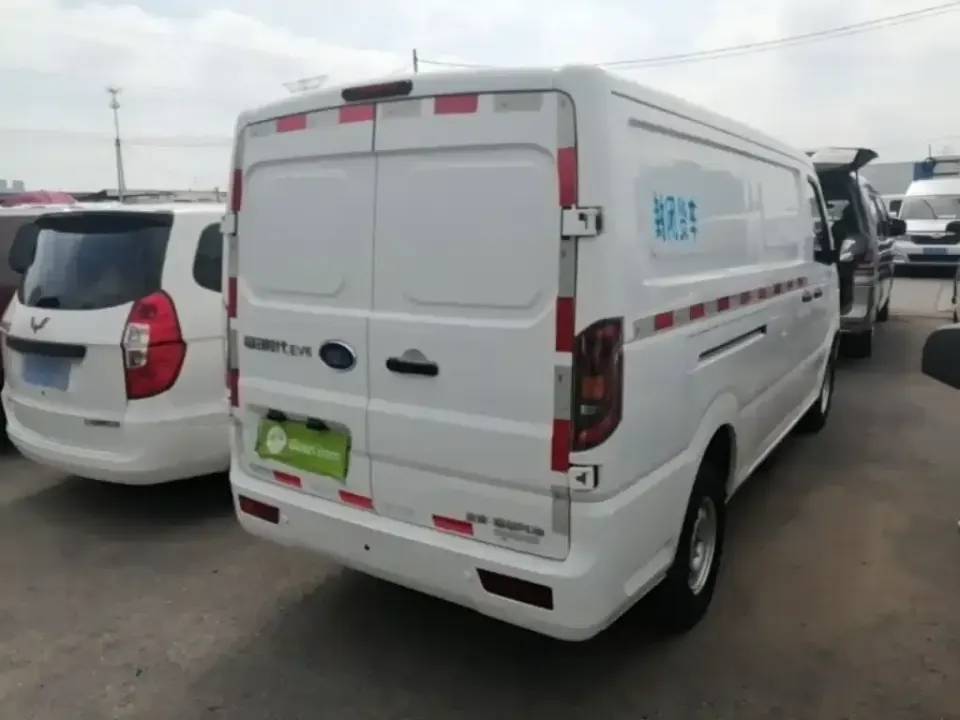 Foton EV6
