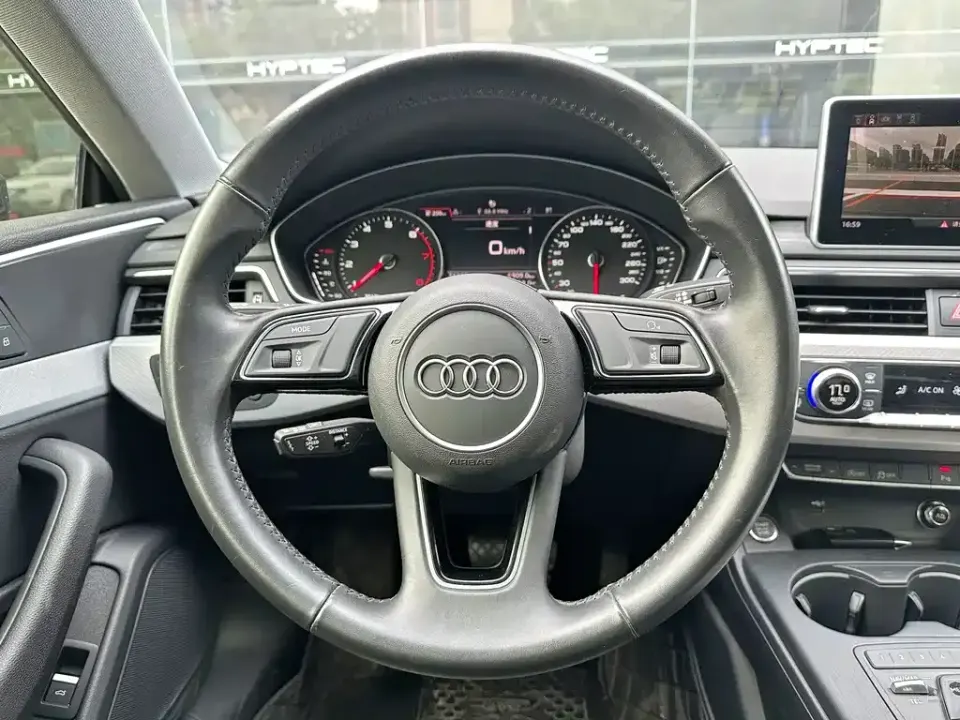 Audi A5 (Import)