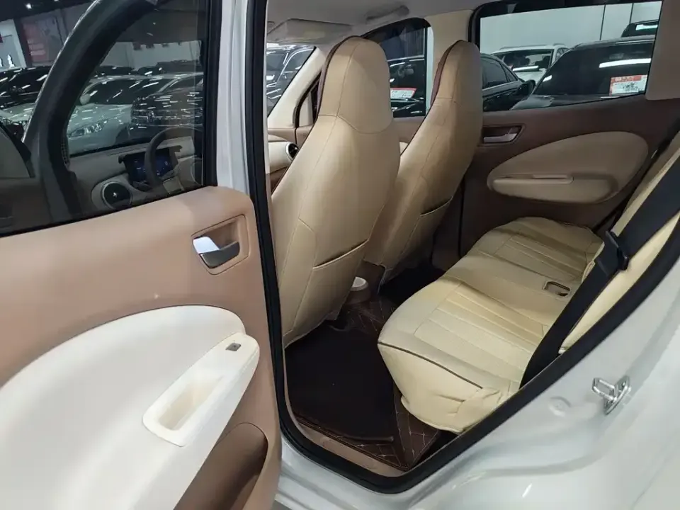 Wuling MINIEV