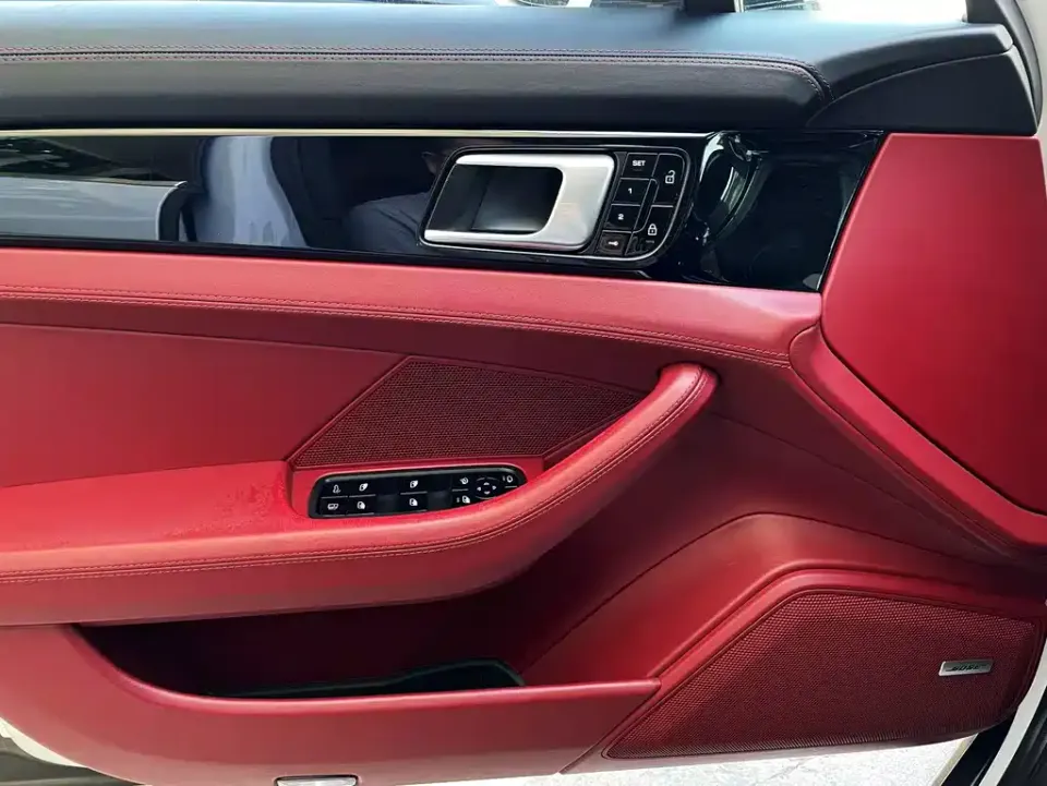 Porsche Panamera Hybrid