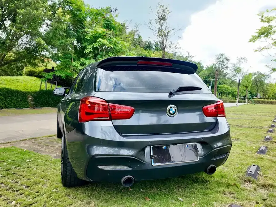 BMW 1 Series (Import)