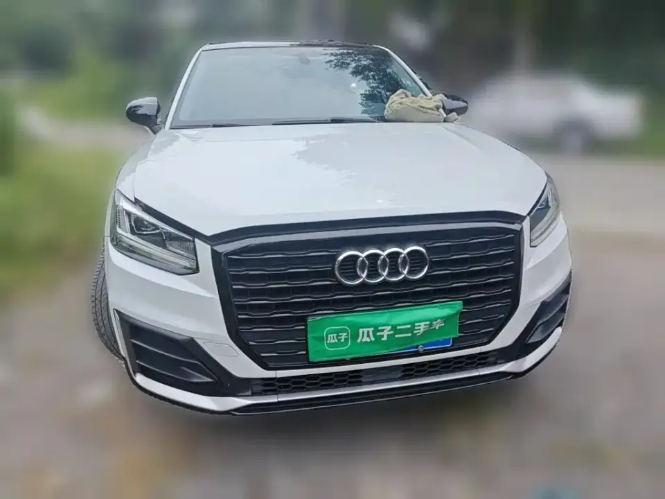 Audi Q2L