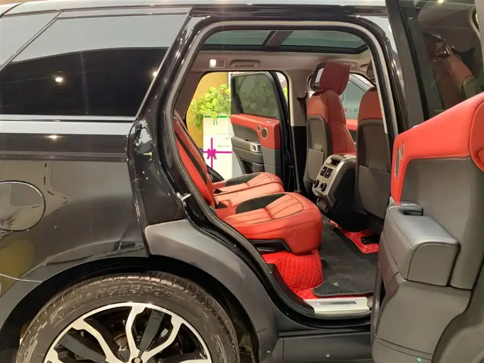 Land Rover Sport