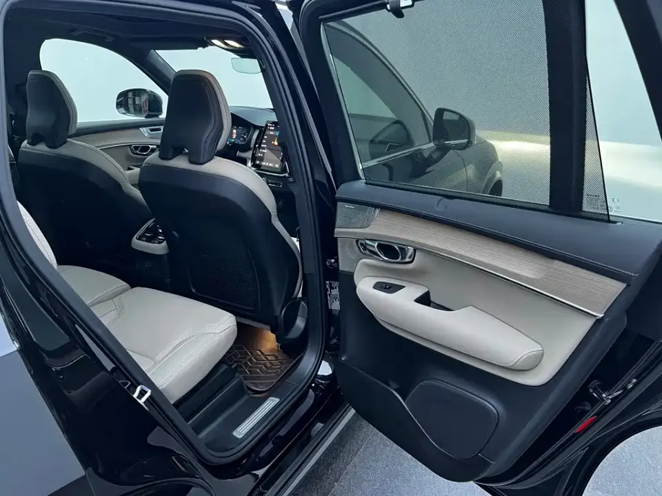 Volvo XC90 PHEV