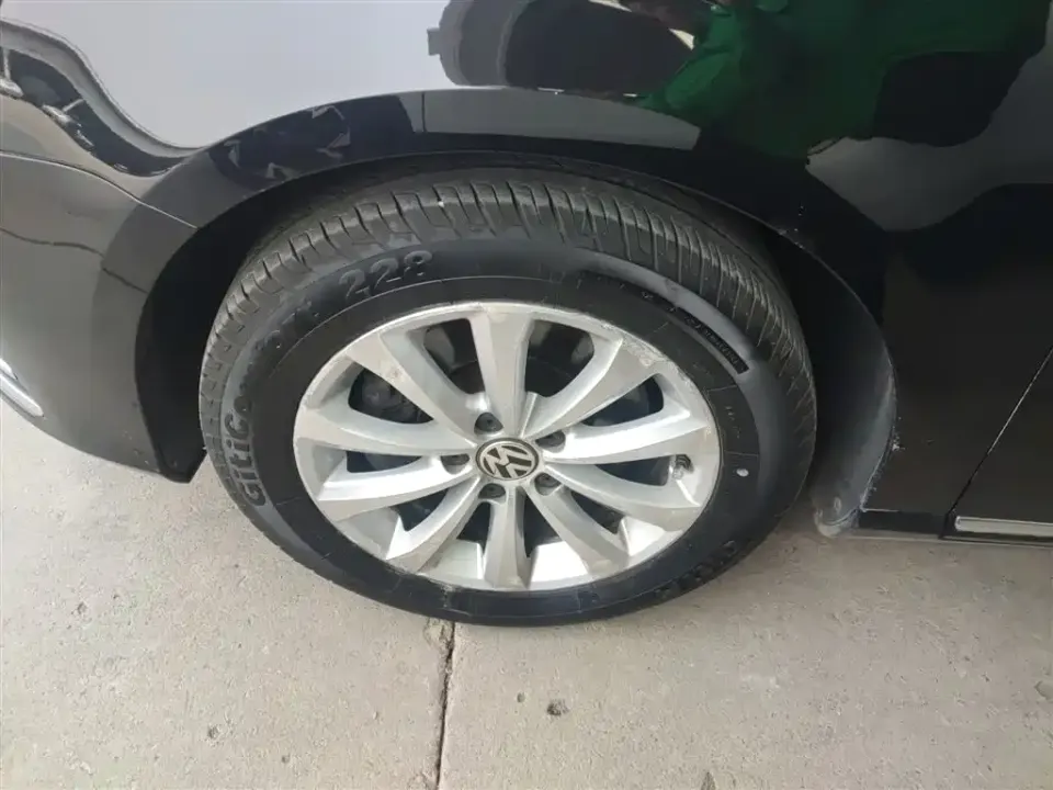 Volkswagen Magotan