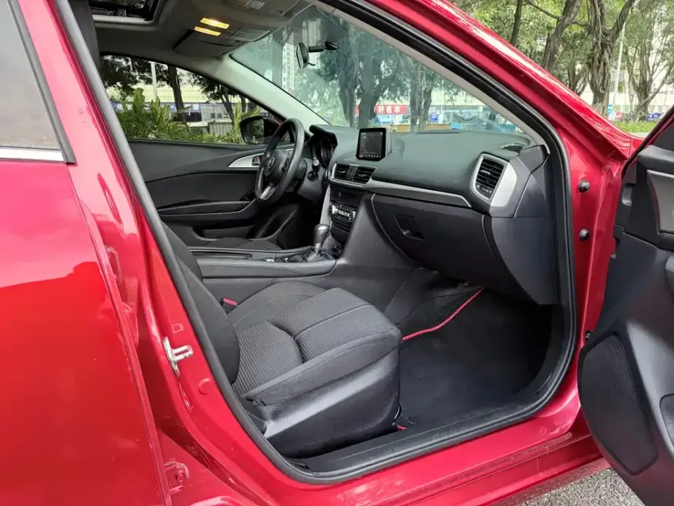 Mazda 3 Axela