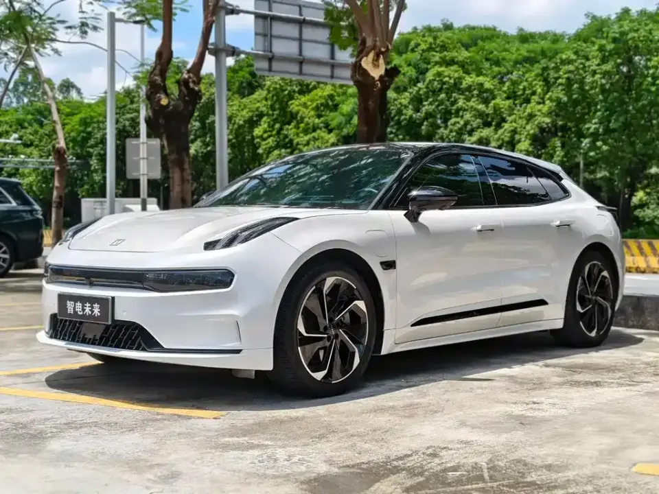 Zeekr 001