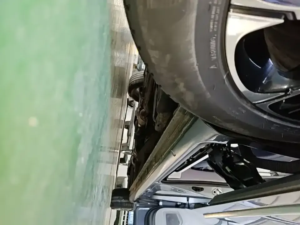 Roewe iMAX8