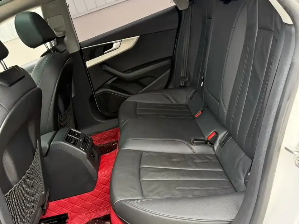 Audi A5 (Import)