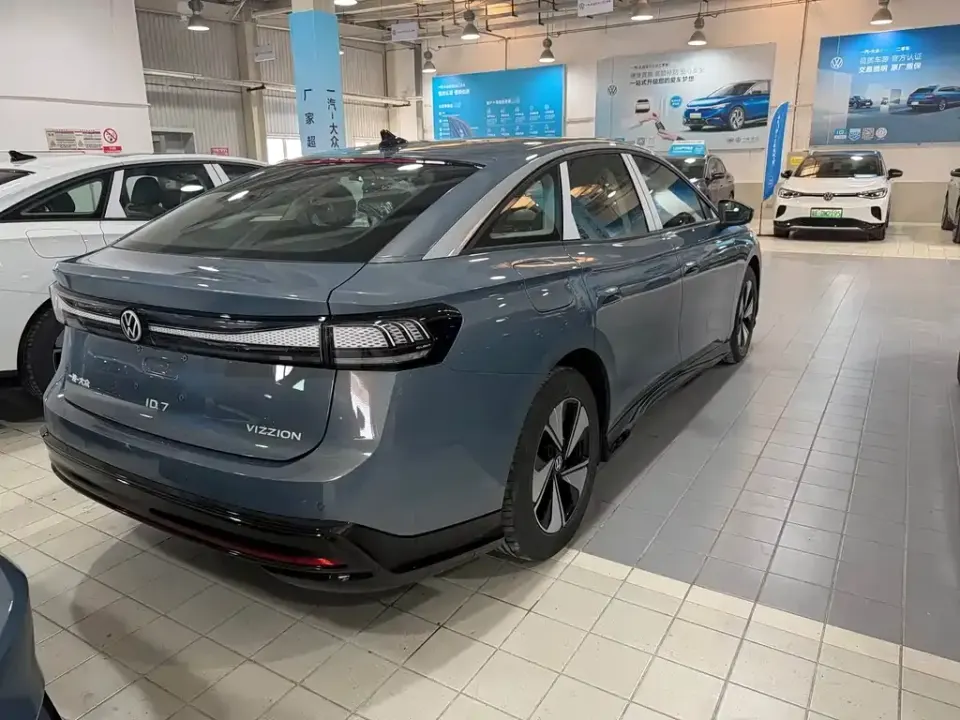 Volkswagen ID.7 VIZZION