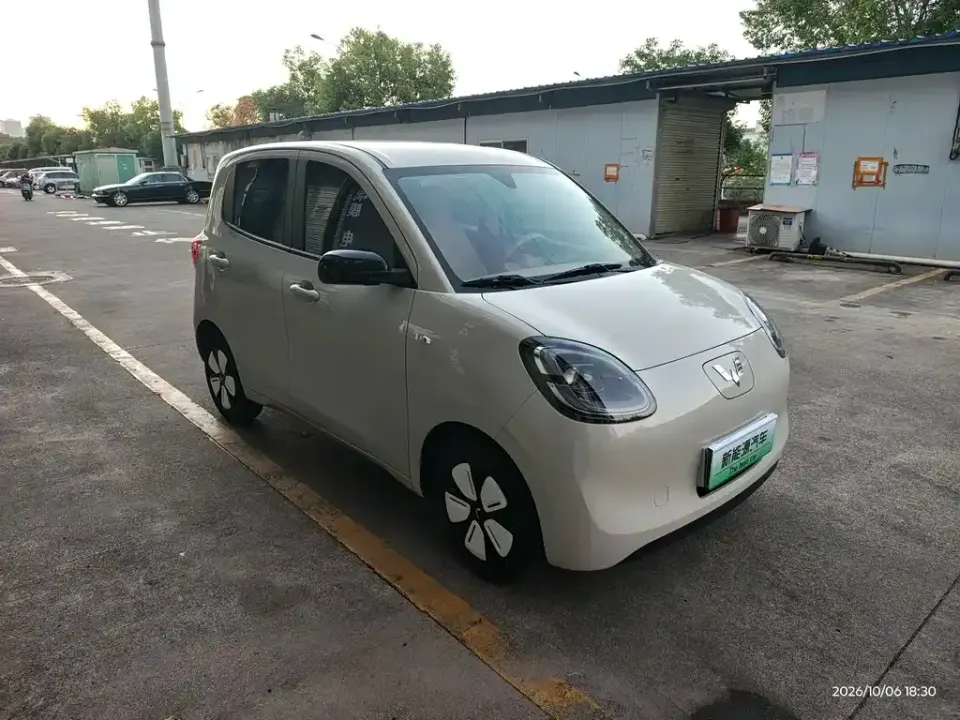 Wuling MINIEV