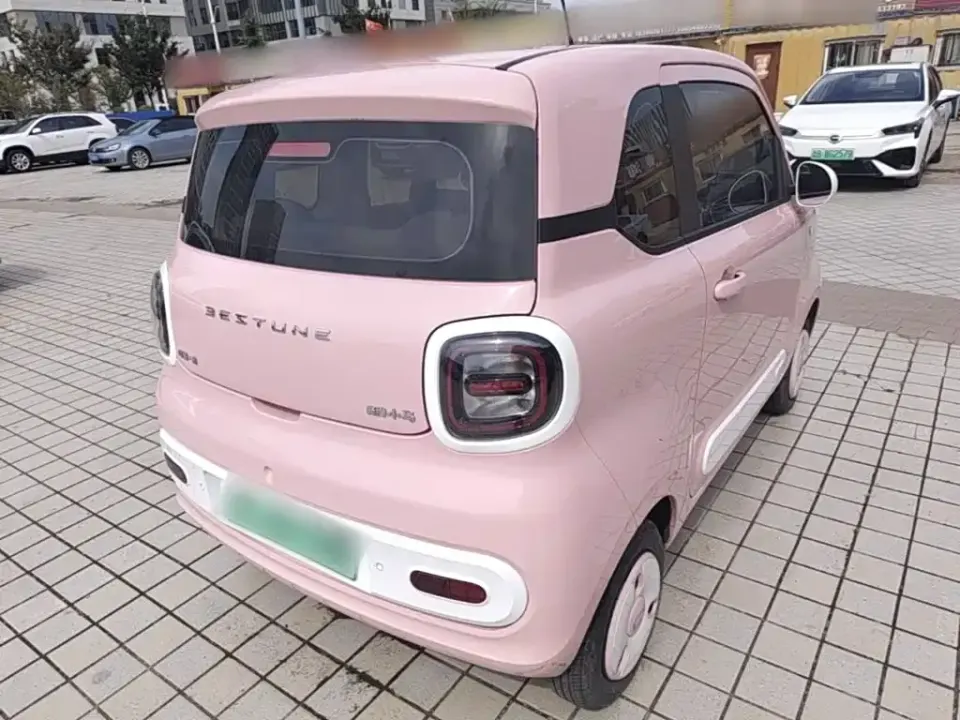 Bestune Pony