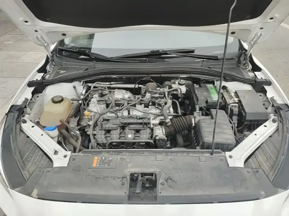 MG MG5