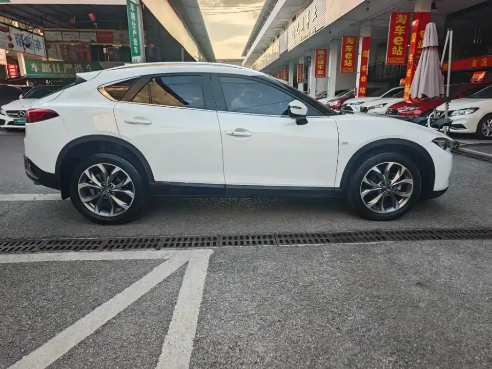 Mazda CX-4