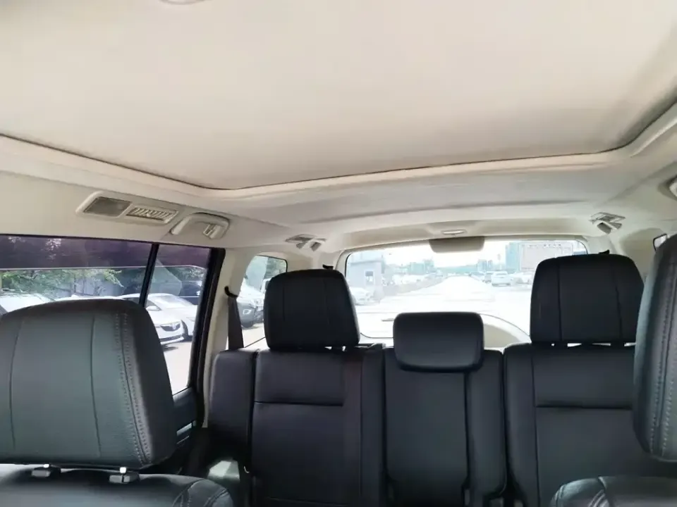 Mitsubishi Pajero (Import)
