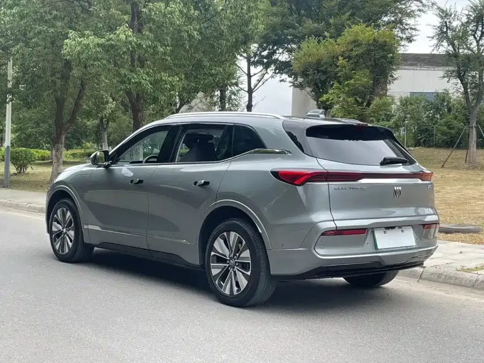 Buick E5