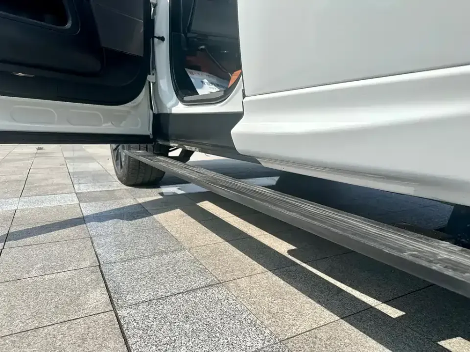Land Rover Sport