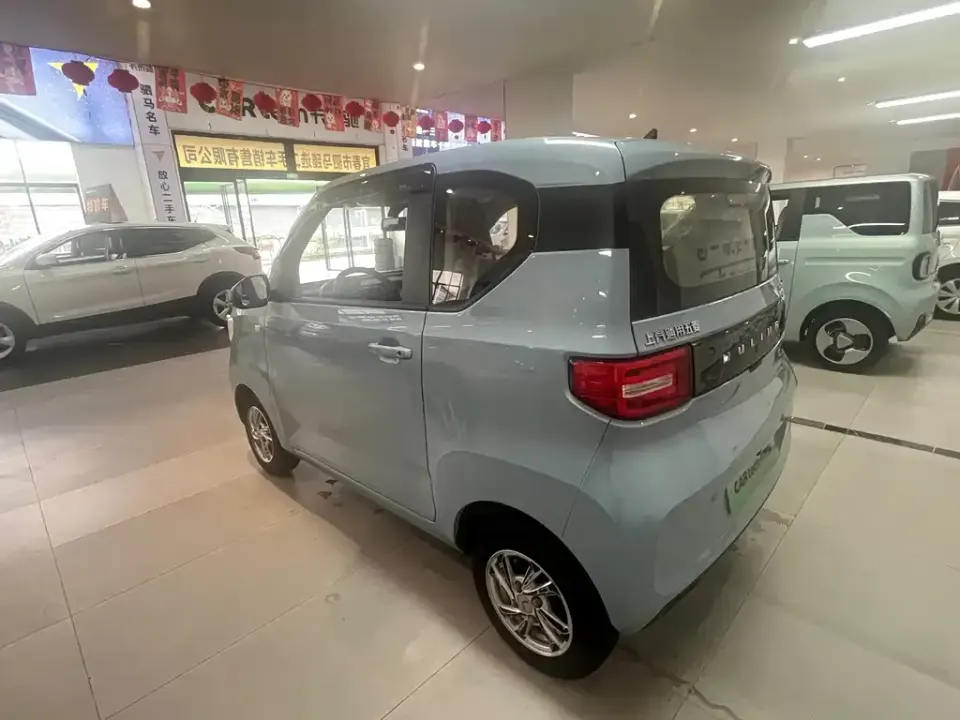 Wuling MINIEV