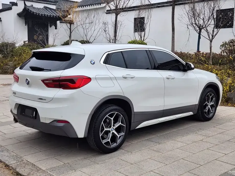 BMW X2 (Import)