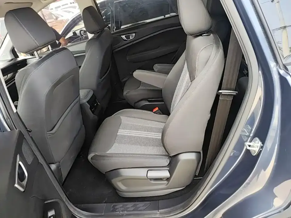 Wuling Jiachen