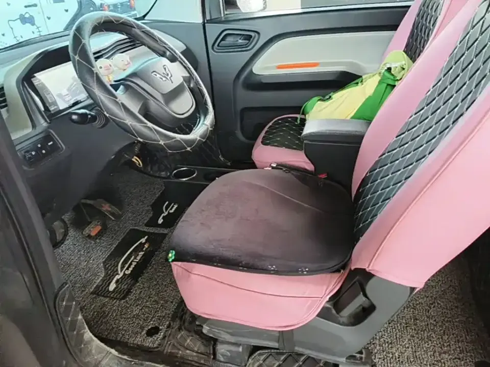 Wuling MINIEV
