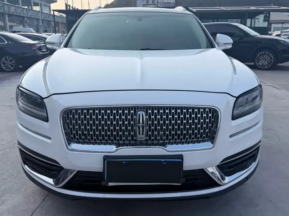 Lincoln Nautilus (Import)