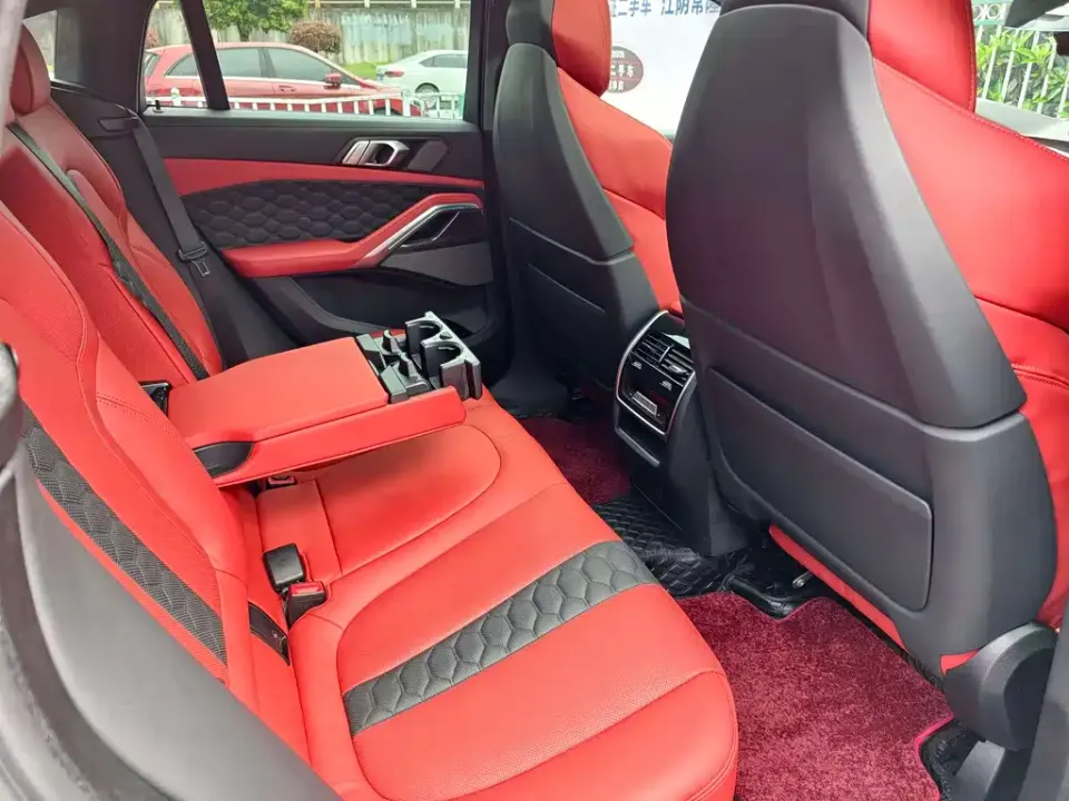 BMW X6 M