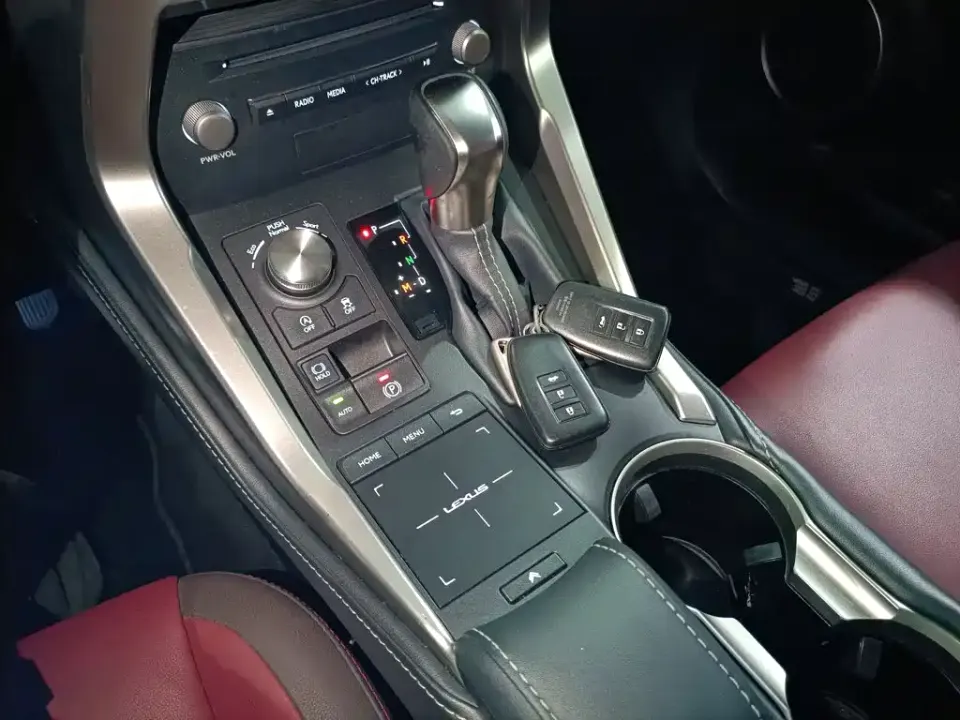 Lexus NX