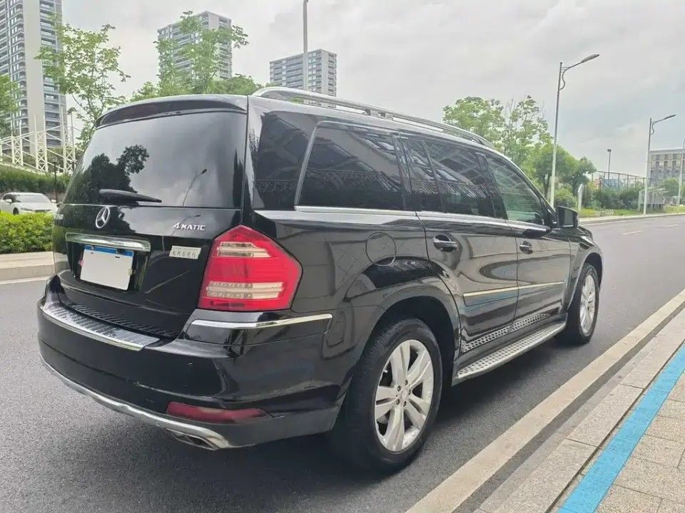 Mercedes-Benz GL-Class