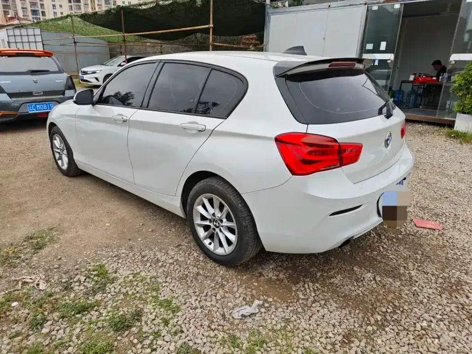 BMW 1 Series (Import)