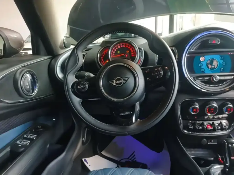 MINI Mini Clubman