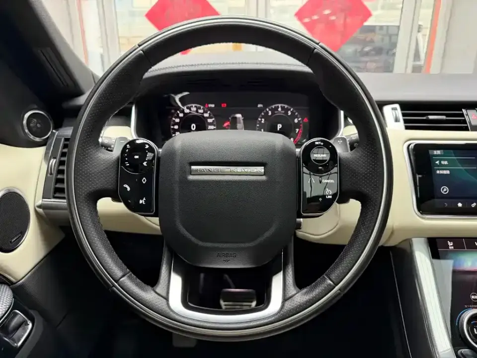 Land Rover Sport