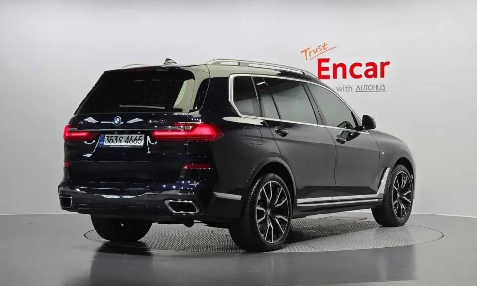 BMW X7