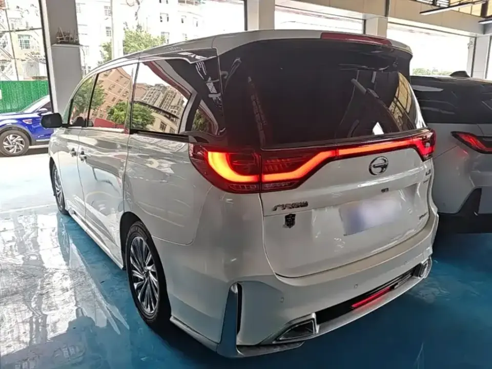 GAC Trumpchi M8