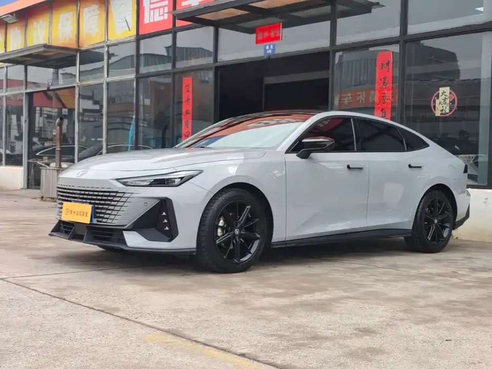 Changan UNI-V
