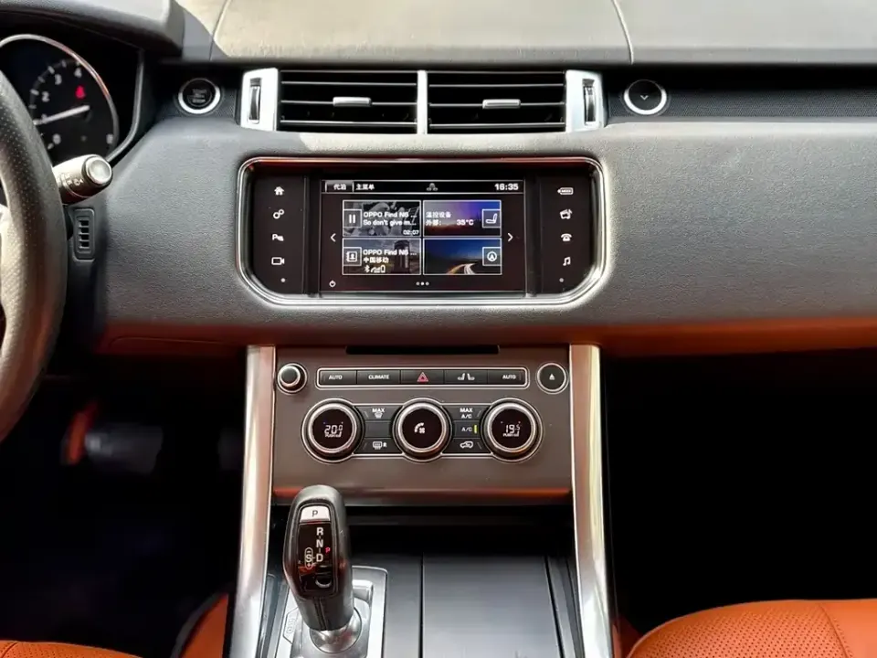 Land Rover Sport
