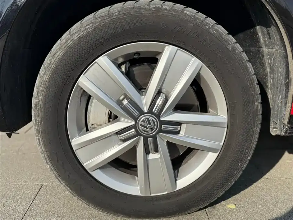Volkswagen Caravelle