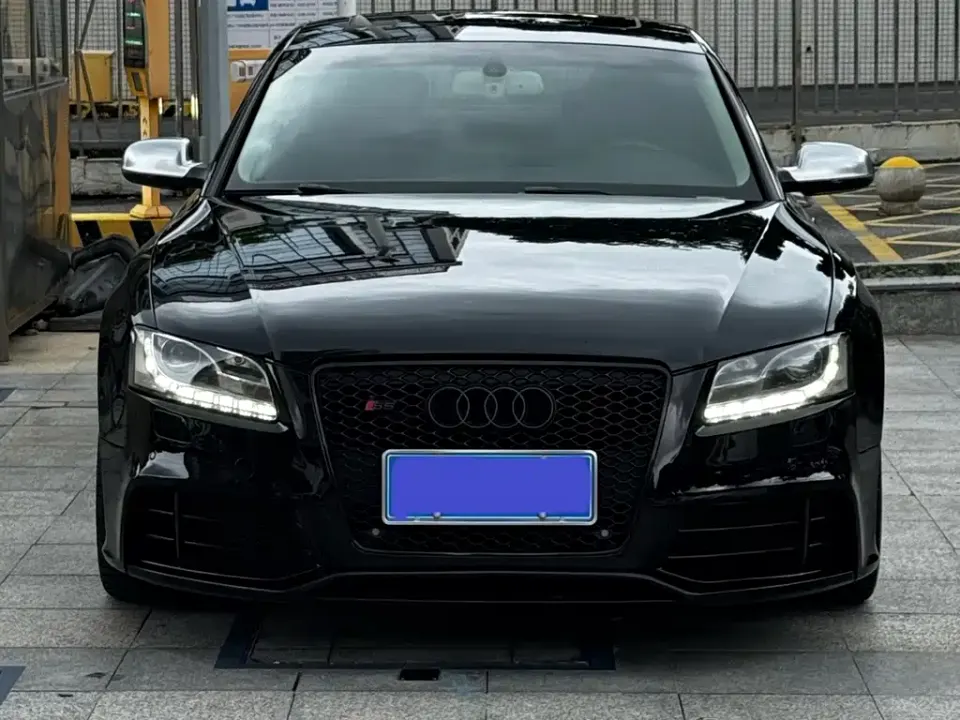 Audi S5