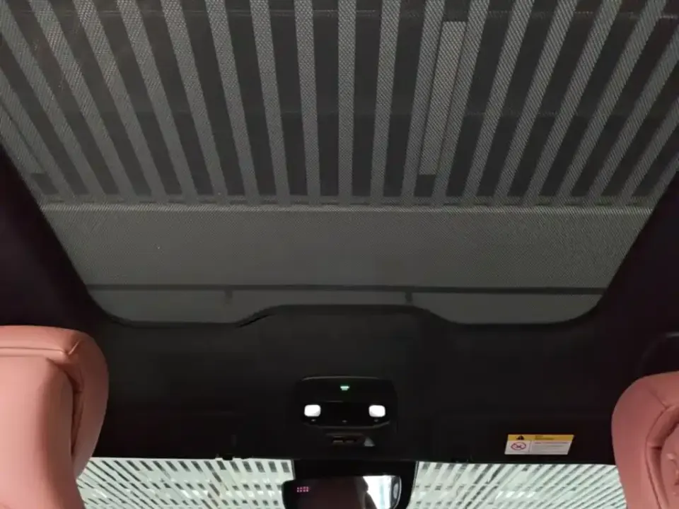 Nio EC6