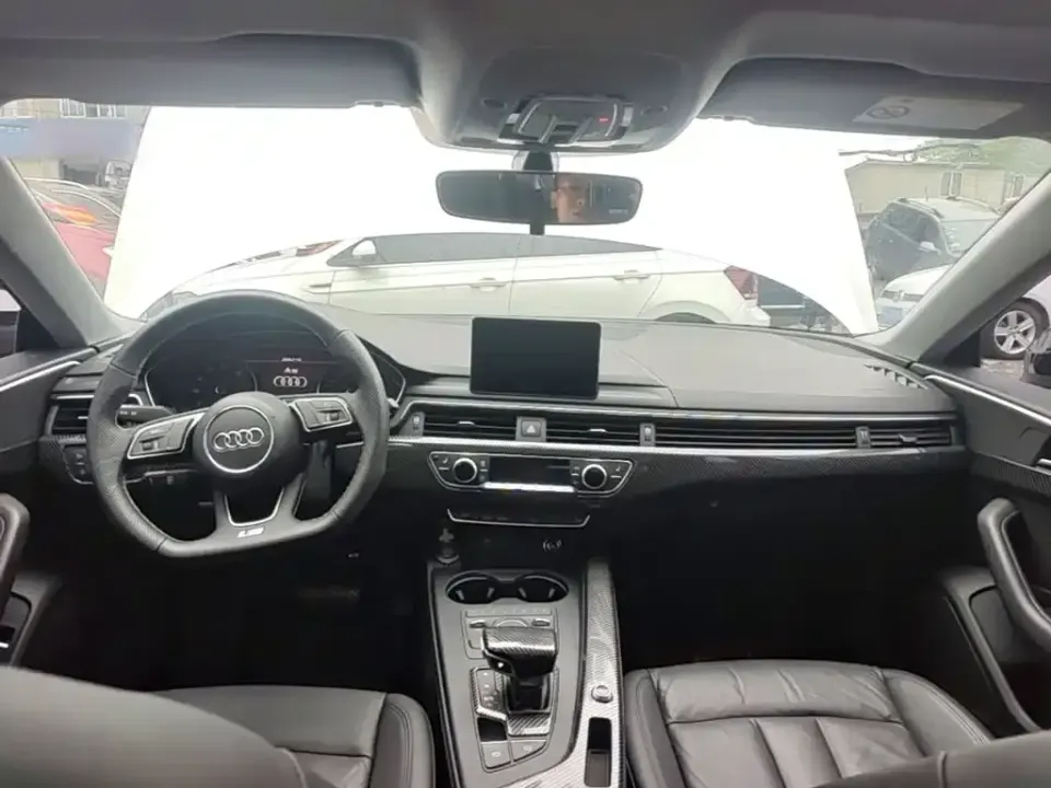 Audi A5 (Import)