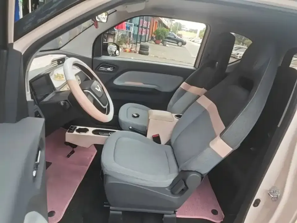Wuling MINIEV