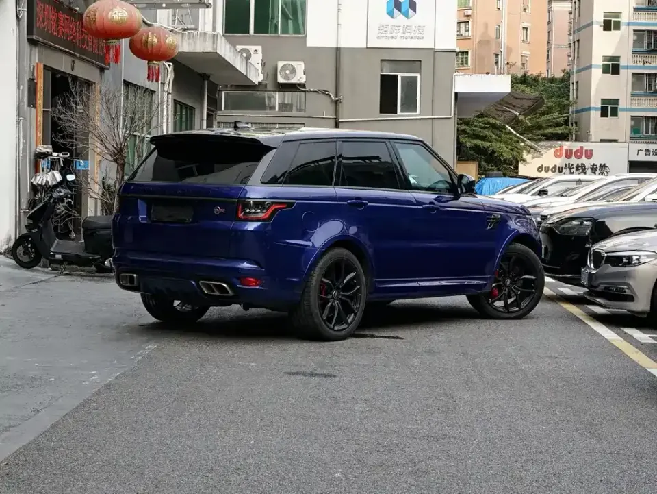 Land Rover Sport