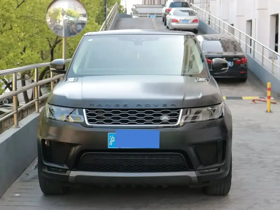 Land Rover Sport