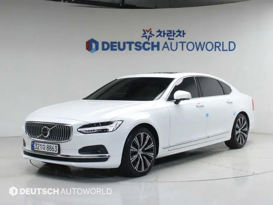 Volvo S90
