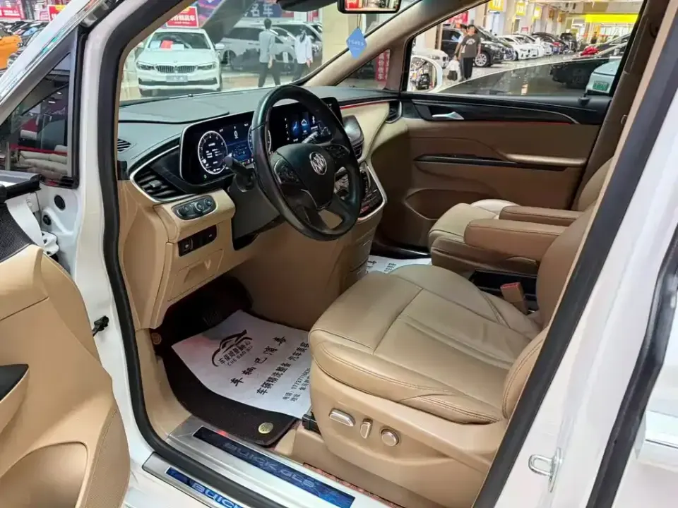 Buick GL8