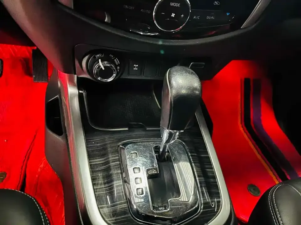 Nissan Terra